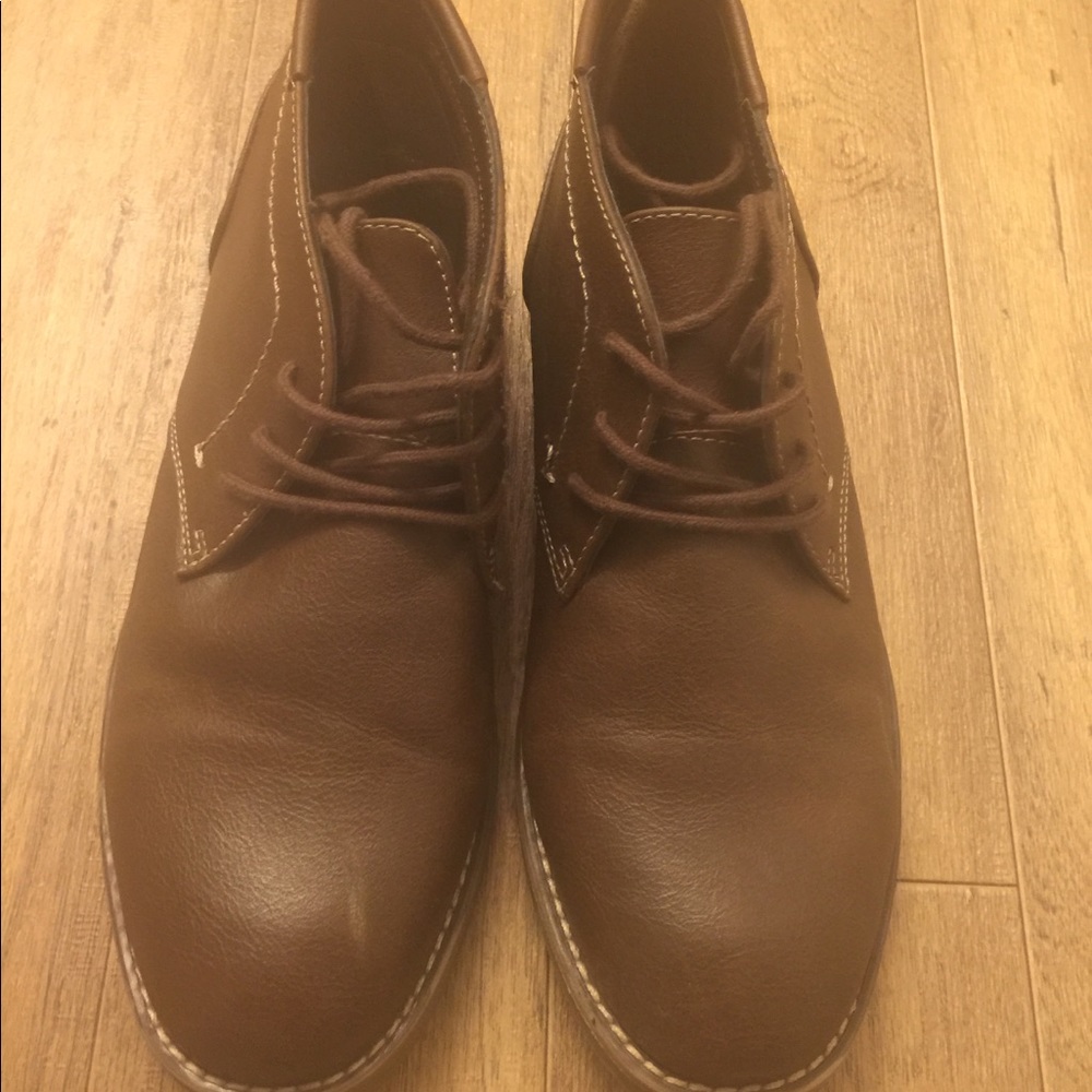 Men’s dress/casual shoes